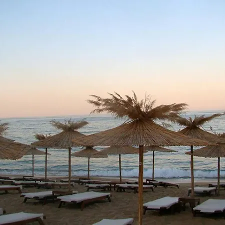 Omnia Holiday home *